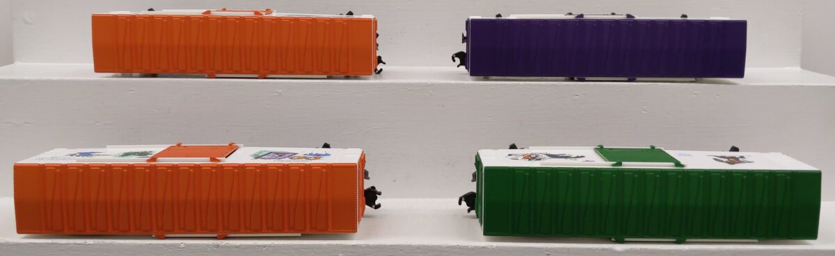 Lionel O Gauge Assorted Freight Cars: #19264, #19264, #19262, #19261 [4] EX/Box