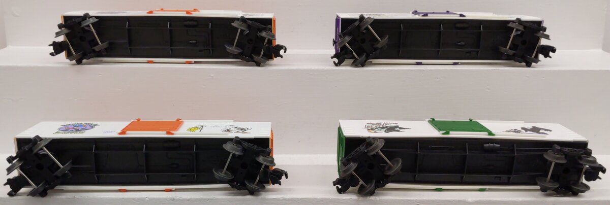 Lionel O Gauge Assorted Freight Cars: #19264, #19264, #19262, #19261 [4] EX/Box