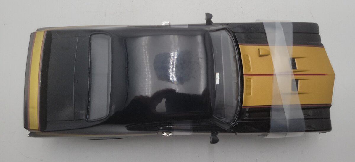 Ertl 7604 1:18 1971 Buick GSX in Black & Gold EX/Box