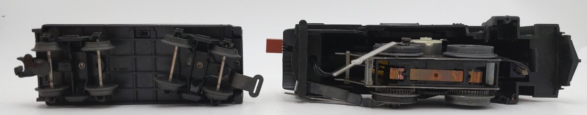 Lionel 6-18710 O Southern Pacific 2-4-0 Steam Locomotive & Tender #2000/Box