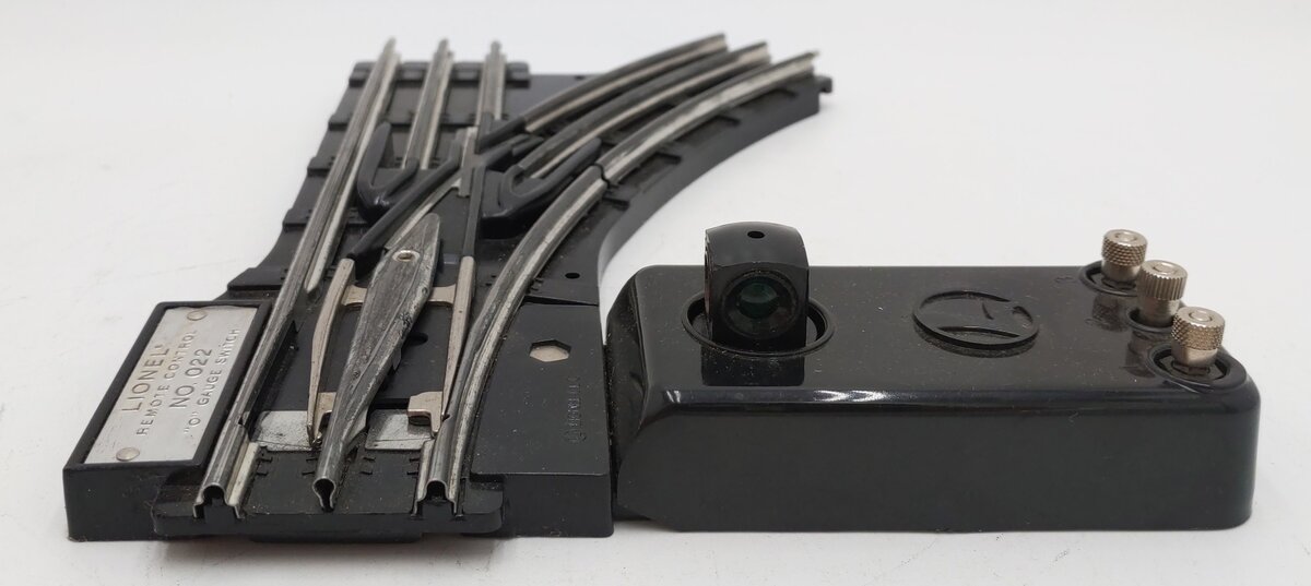Lionel 6-14063 O 31" Remote-Control Right Hand Switch Turnout VG/Box