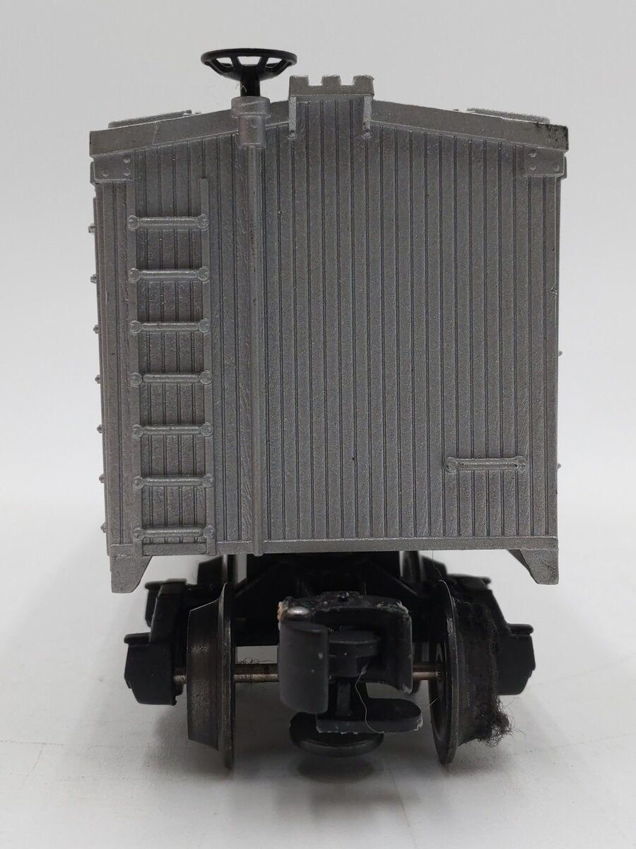 Lionel 6-19556 O Gauge Swift 5700 Reefer Car #1020 (Silver) EX/Box