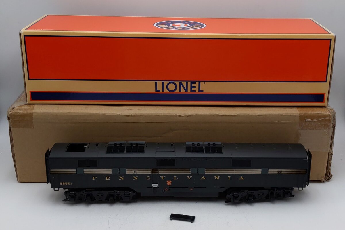 Lionel 6-34509 O Pennsylvania Non-Powered E7 B-Unit Diesel Locomotive VG/Box