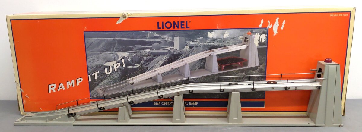 Lionel 6-14005 O Gauge Operating Coal Ramp VG/Box