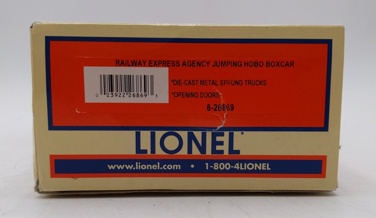 Lionel 6-26869 O Gauge Railway Express Agency Jumping Hobo Operating Boxcar VG/Box