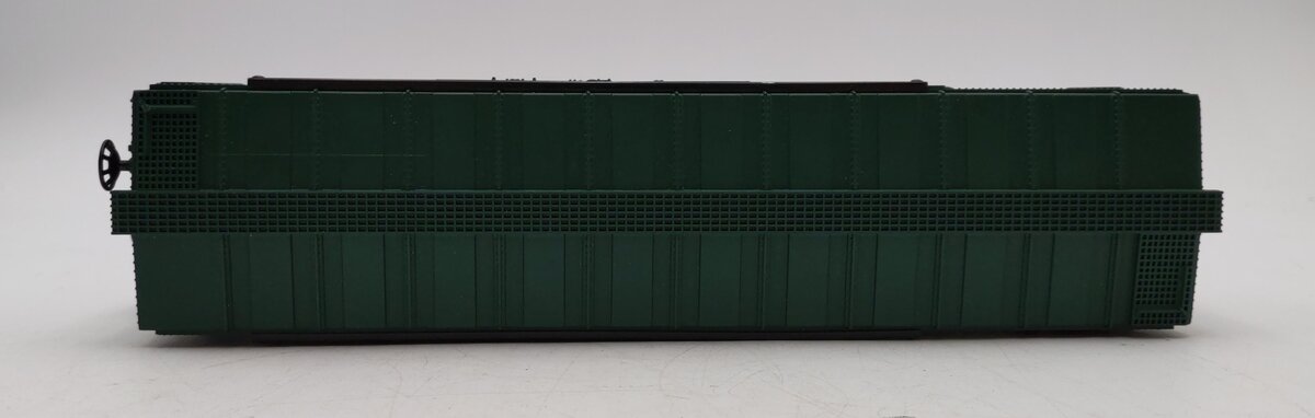 Lionel 6-26869 O Gauge Railway Express Agency Jumping Hobo Operating Boxcar VG/Box