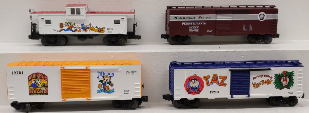Lionel O Gauge Assorted Freight Cars: #19723, #17219, #19281, #17220 [4] LN/Box