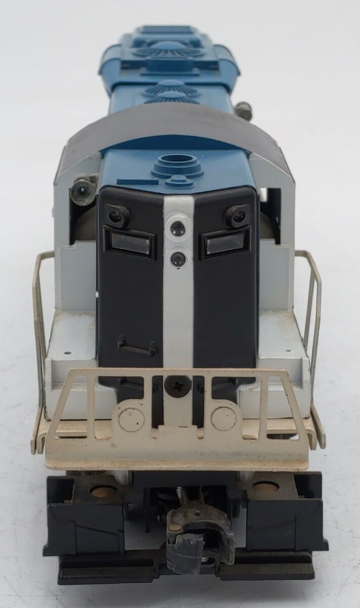 Lionel 6-8654 O Gauge Boston & Maine GP-9 Powered Diesel Locomotive #8654 VG/Box