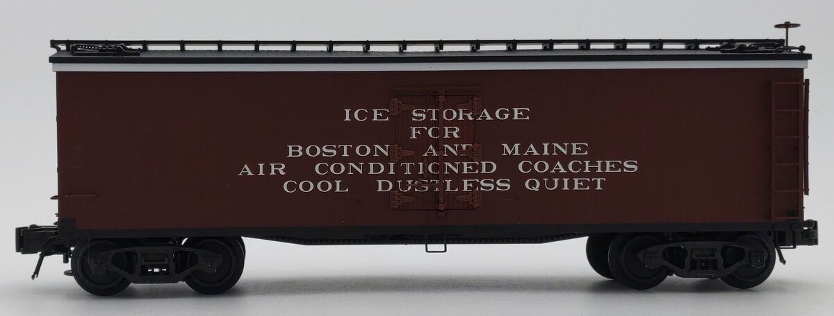 Atlas 6737-1 O Gauge Boston & Maine 40' Woodside Refrigerator Car #13251 3-Rail LN/Box