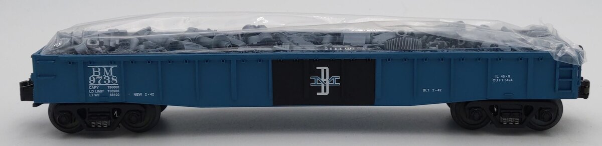 MTH 30-8202 O Gauge Boston & Maine Diecast Gondola with Junk Load LN/Box