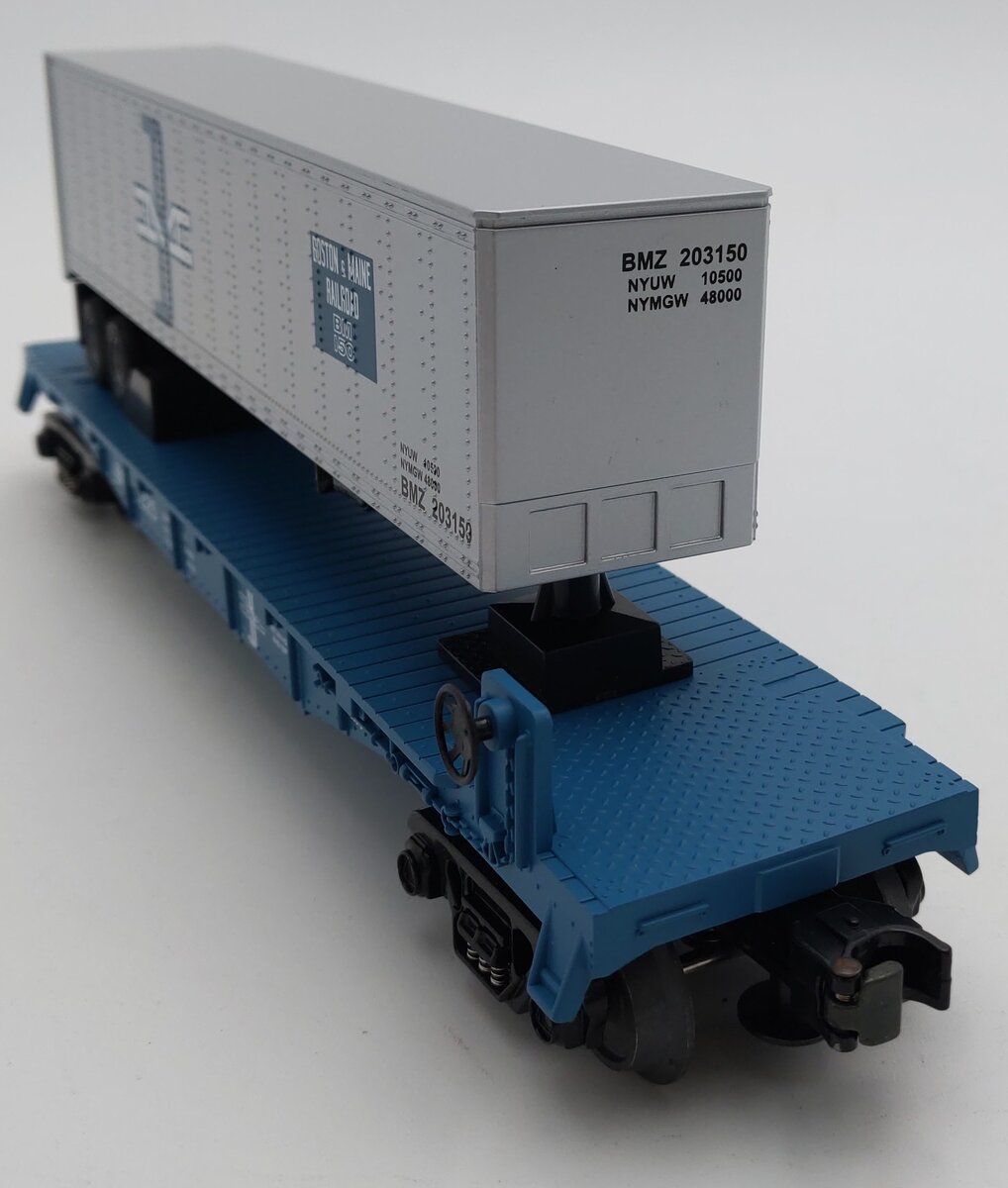 MTH 30-7684 Boston & Maine Flatcar w/B&M Trailer #5225 LN/Box