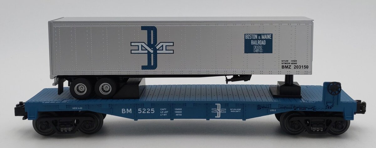 MTH 30-7684 Boston & Maine Flatcar w/B&M Trailer #5225 LN/Box