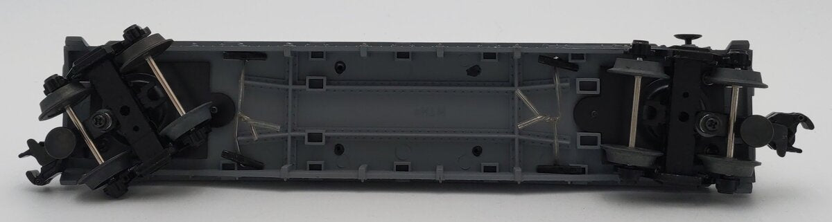 MTH 30-7661 O Gauge MTH Auto Transport Flatcar with Ertl '70 Novas #1970 LN/Box