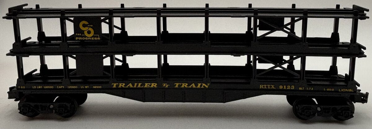 Lionel 6-9123 O Gauge Chesapeake and Ohio 3-Tier Auto Carrier Car EX/Box
