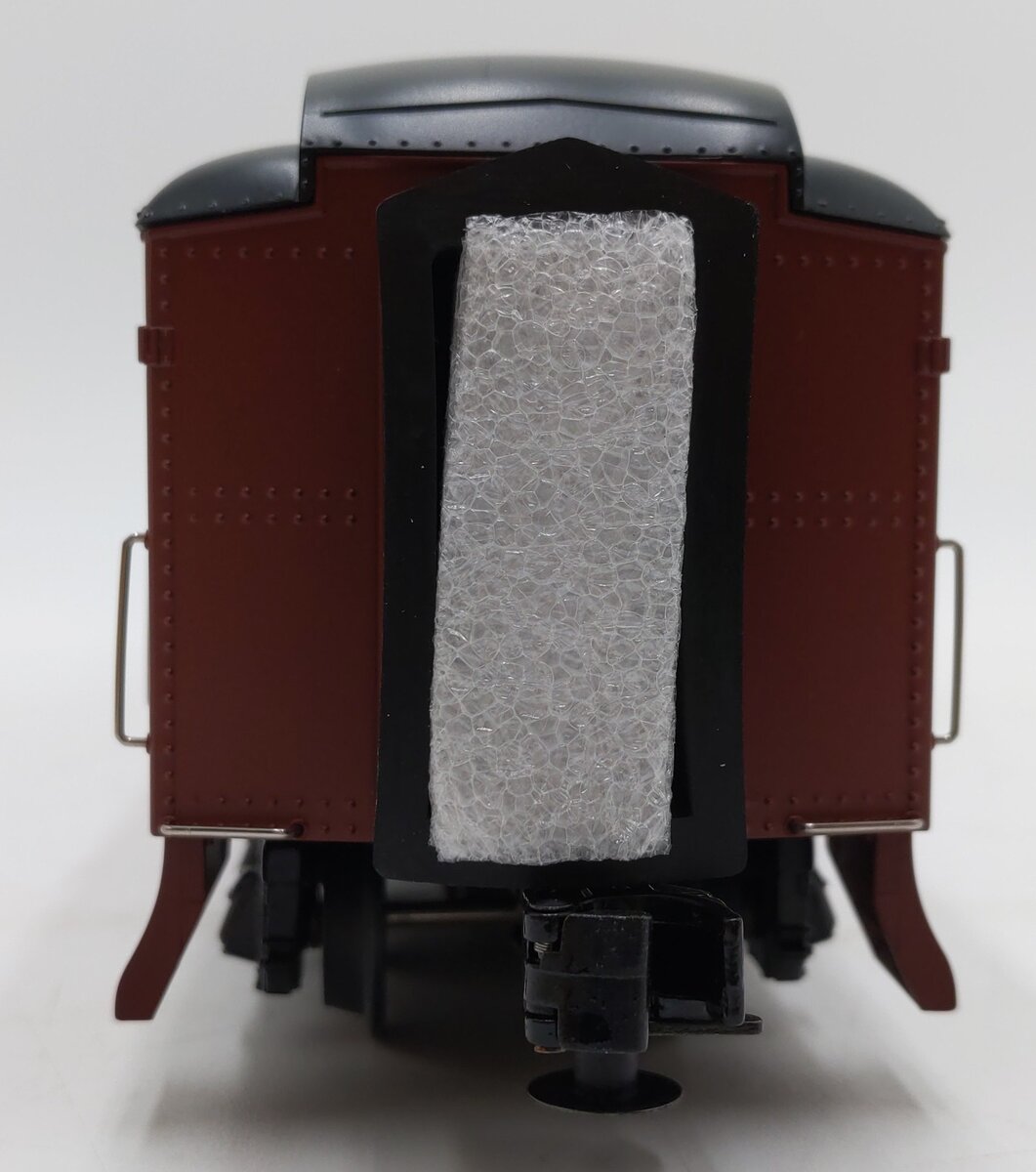 MTH 30-69263 O Gauge Long Island 60' Madison Coach Car #820 LN/Box