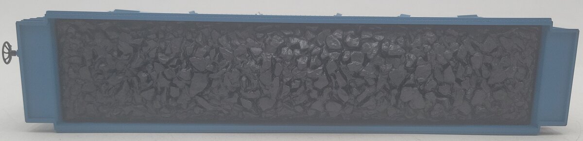Lionel 6-19310 O Gauge Lancaster and Chester 4-Bay Hopper w/Coal Load EX/Box