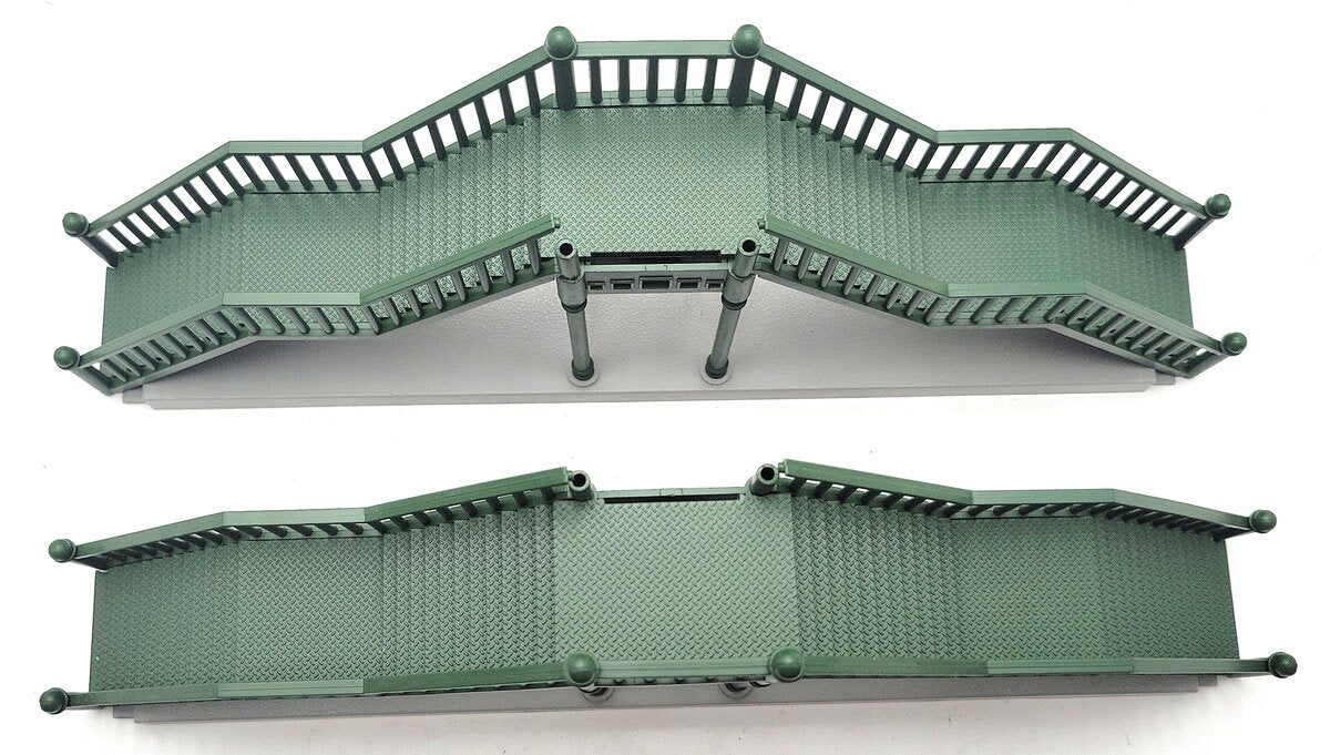 Atlas 669182 O Green Double Track Pedestrian Crosswalk Bridge LN/Box