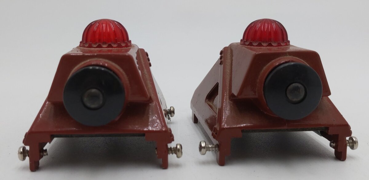 Lionel 6-62283 O and 0-27 Scale Diecast Metal Illuminated Bumpers (Box of 2) EX/Box