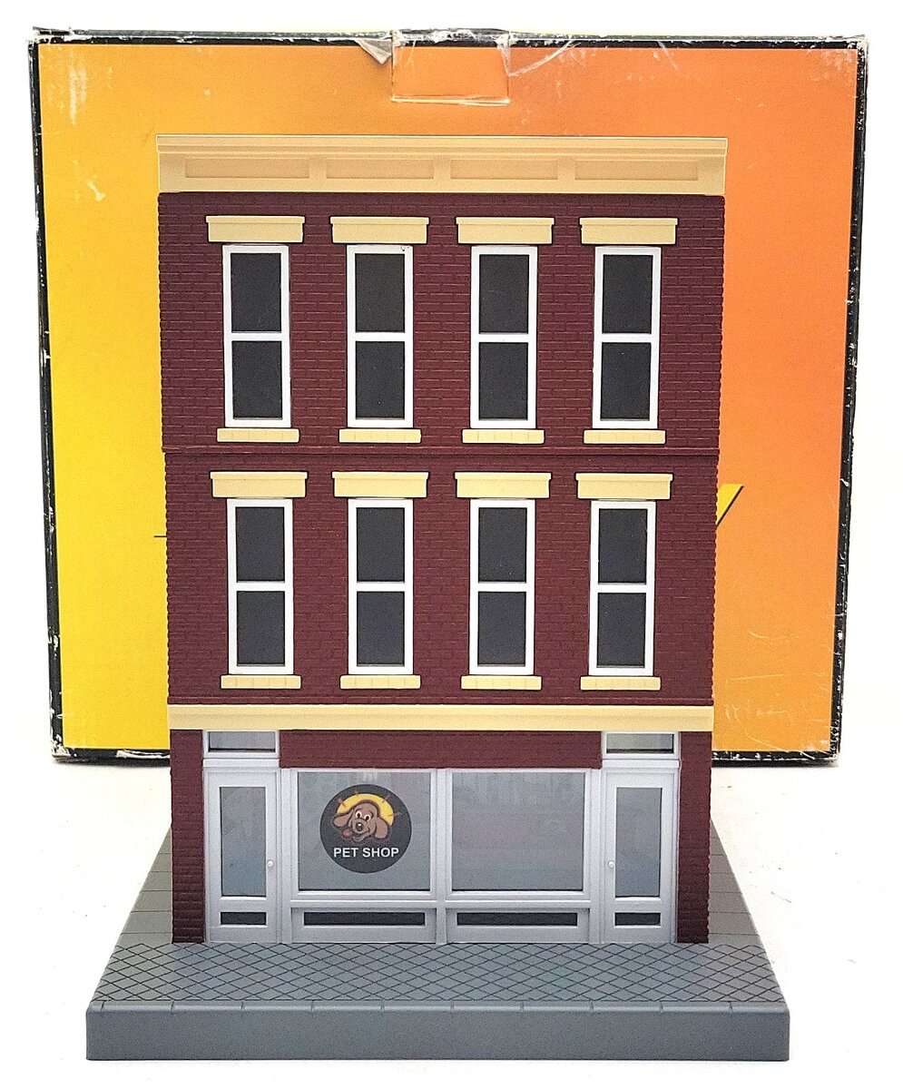 MTH 30-90121 3-Story Pet Store w/Blinking Sign LN/Box