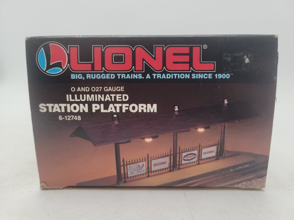 Lionel 6-12748 O/027 Illuminated Station Platform EX/Box