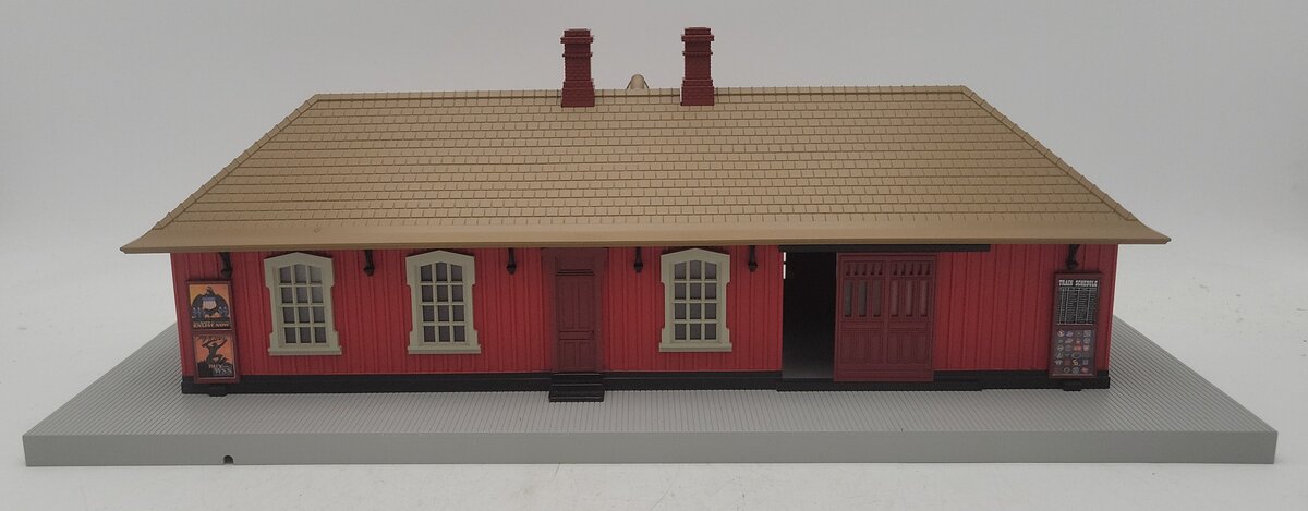 MTH 30-90643 O West Side RailKing Country Passenger Station EX/Box