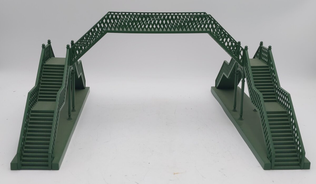Lionel 6-37115 O Green Pedestrian Walkover EX