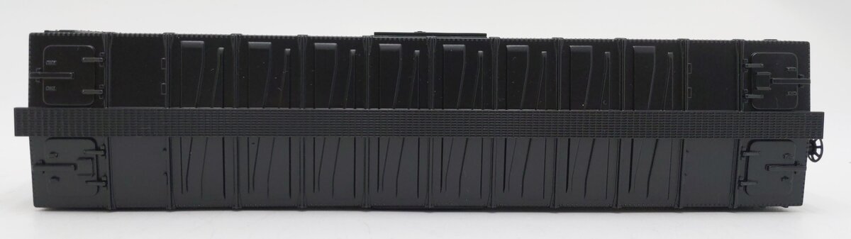 MTH 30-78214 O Railway Express Agency RailKing Modern Reefer Car #6758 LN/Box
