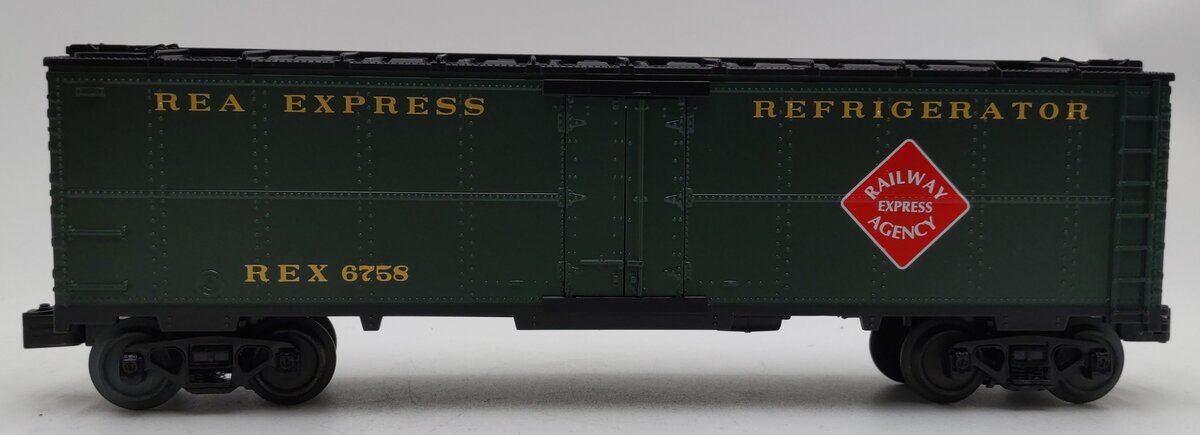 MTH 30-78214 O Railway Express Agency RailKing Modern Reefer Car #6758 LN/Box