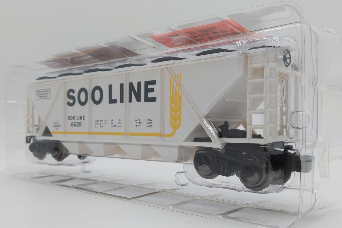 Menards 279-5275 Soo Line Covered Hopper Car #6620 MT/Box