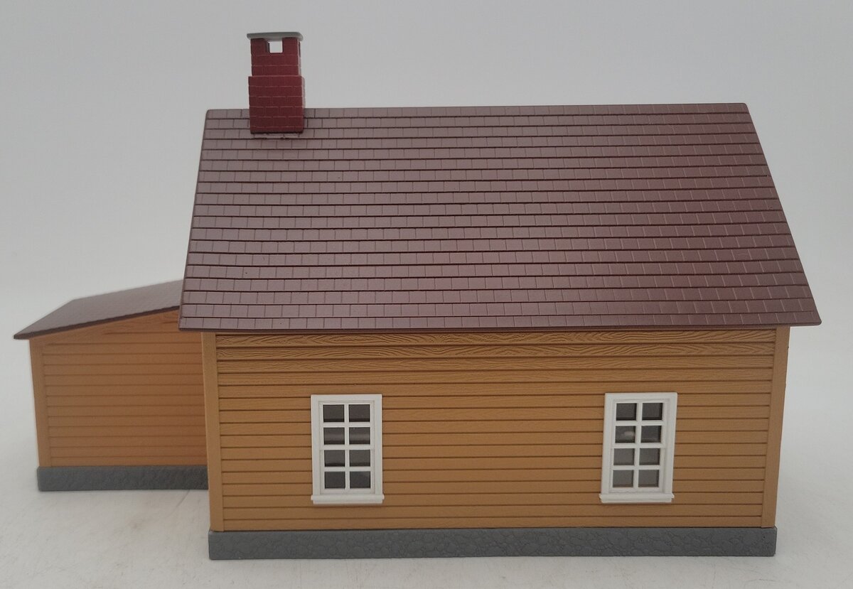MTH 30-90008 O Gauge Mustard & Red Work House #1 EX/Box