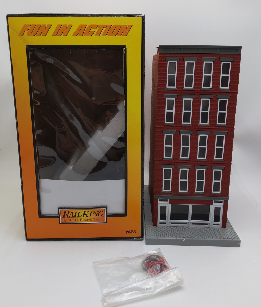 MTH 30-90034 O McHale's Tavern 5-Story Building LN/Box