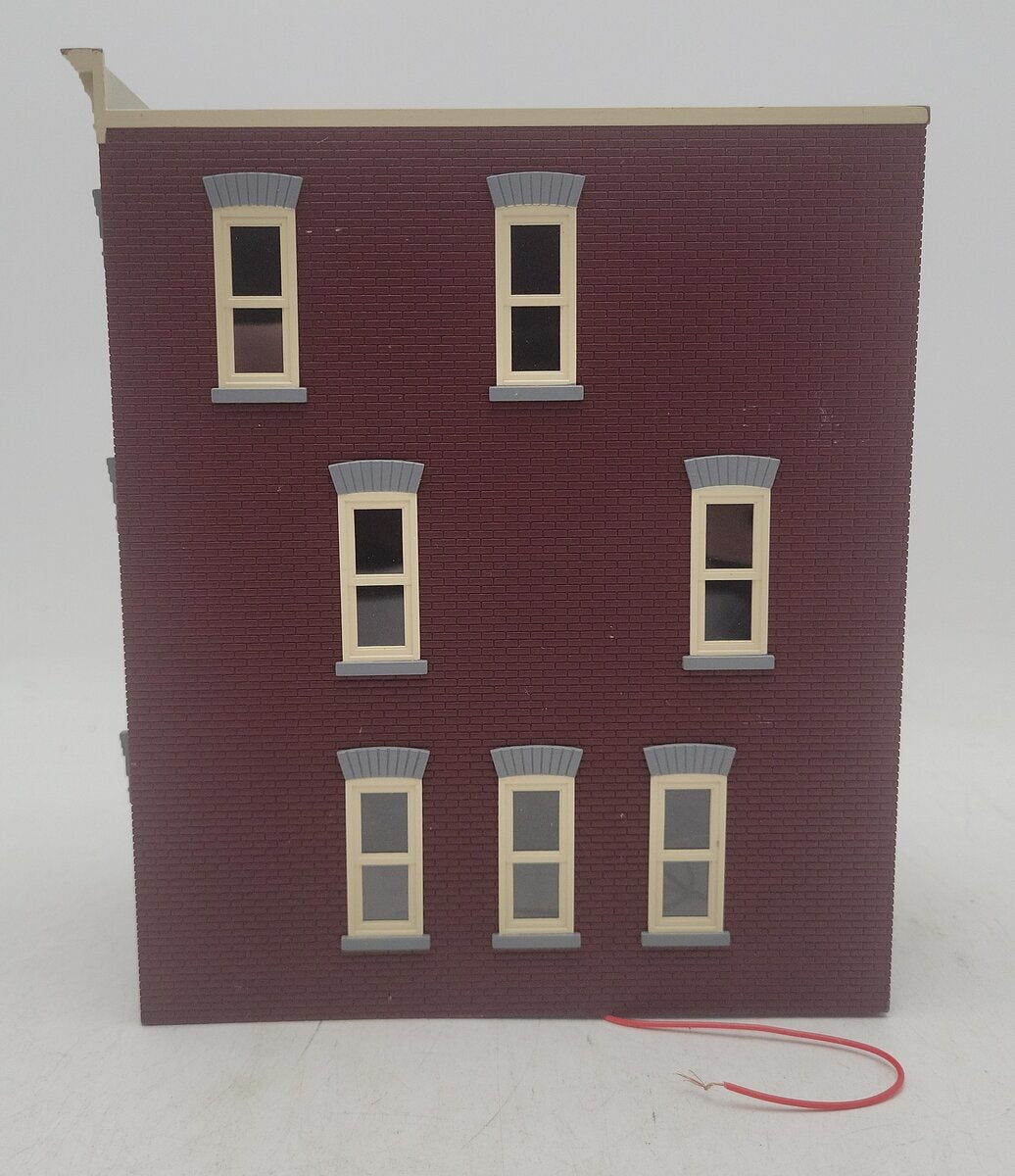 MTH 30-9080 O 3-Story Maroon Town House with Tan Trim EX