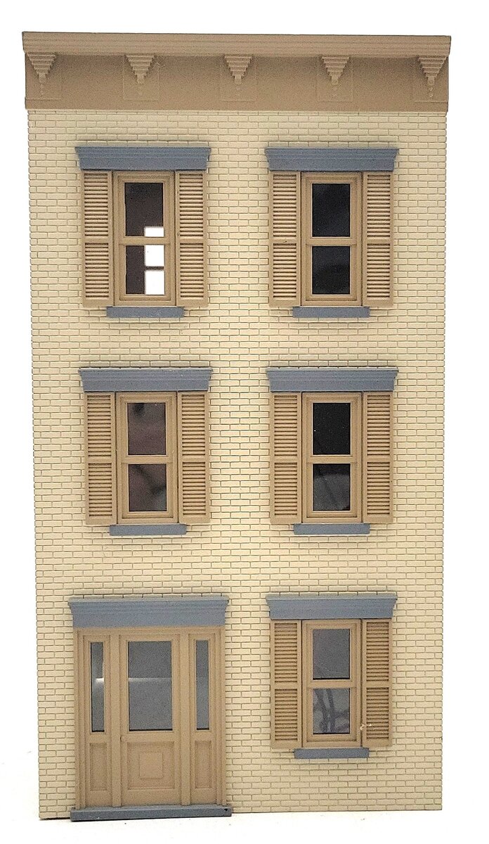 MTH 30-9079 O 3-Story Tan Town House with Dark Tan Trim EX