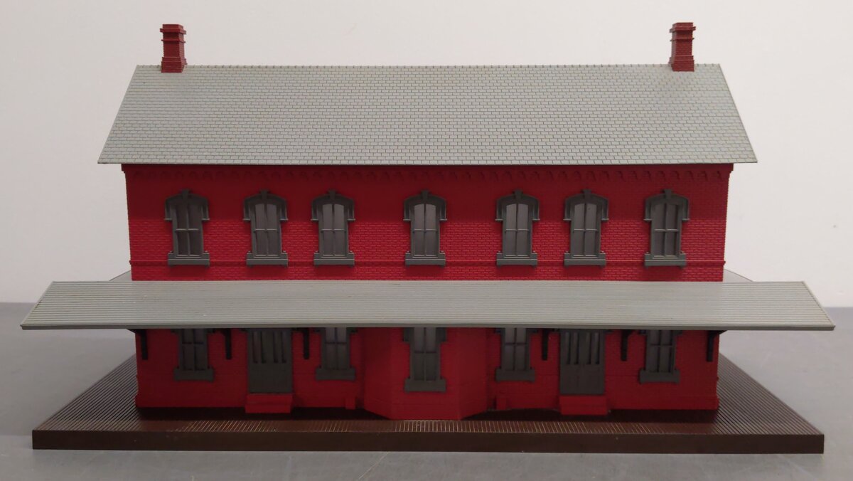 MTH 30-9014 O Gauge Red Stone Passenger Station (No Platforms) EX