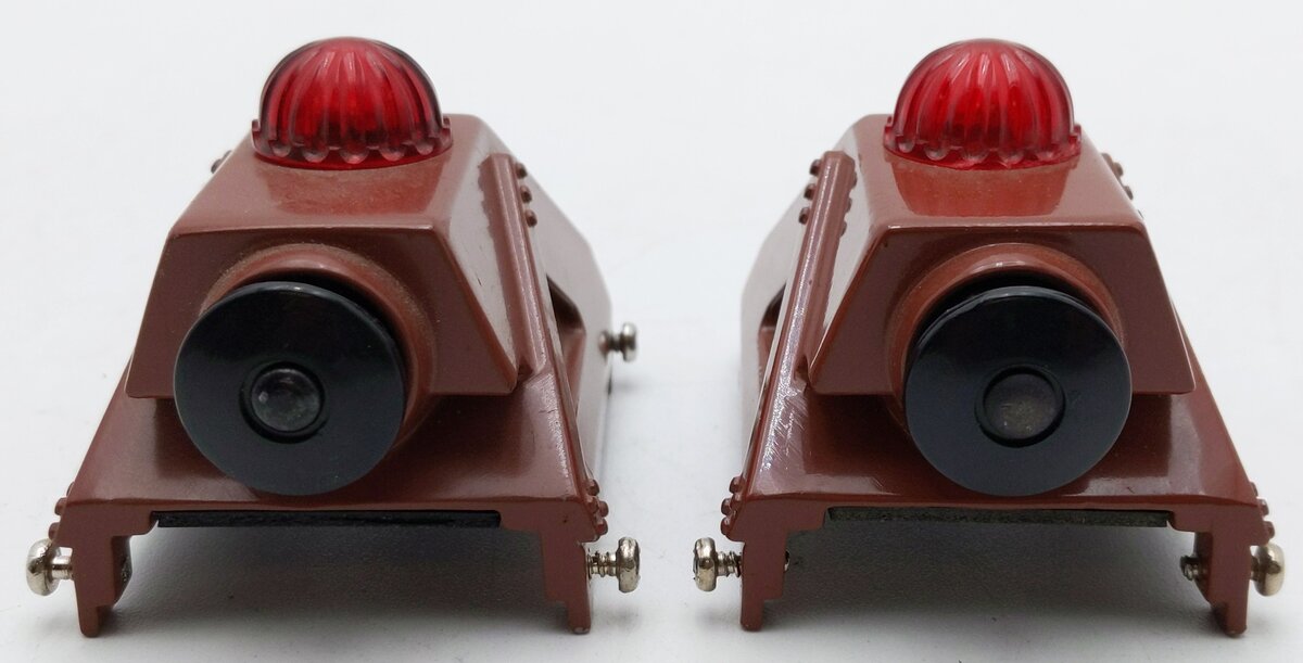 Lionel 6-2283 O/O27 Gauge Diecast Illuminated Bumpers (Set of 2) VG