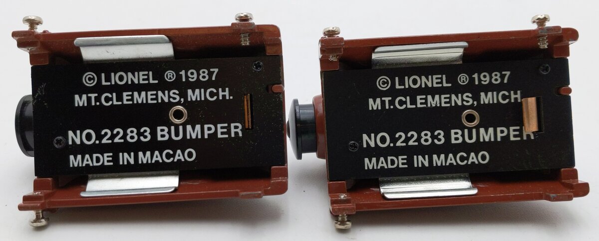 Lionel 6-2283 O/O27 Gauge Diecast Illuminated Bumpers (Set of 2) VG