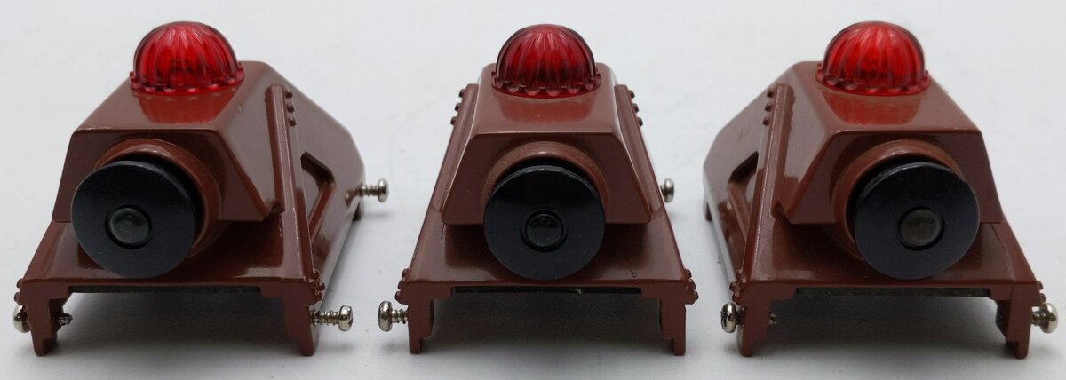 Lionel 6-2283 O/O27 Gauge Diecast Illuminated Bumpers [3] VG