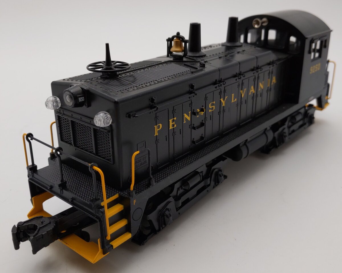 Williams 21651 O Pennsylvania EMD NW2 Conventional 3-Rail Diesel Loco #9250 LN/Box