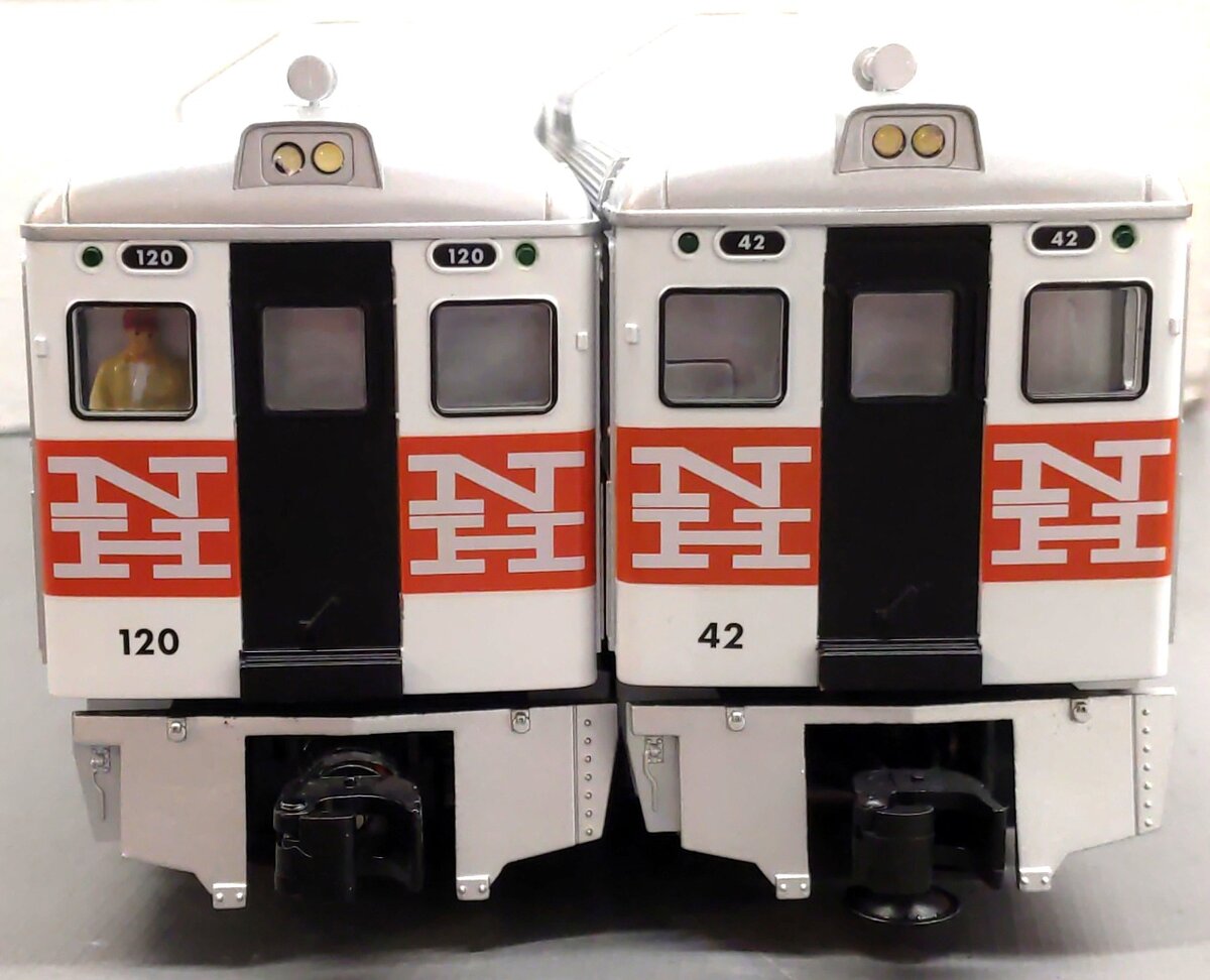 Lionel 2335090 O NH LionChief Plus 2.0 Budd RDC Unit Combo #120 & #42 (Set of 2) LN/Box