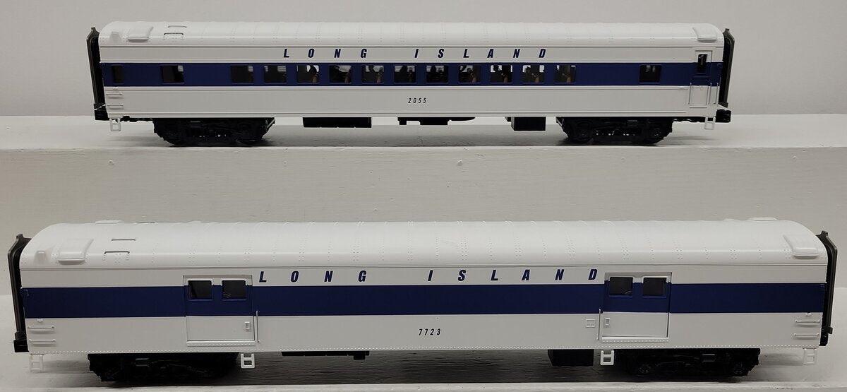 MTH 20-69201 O LI 70' Streamlined Baggage/Coach Passenger Car Set (Set of 2) EX/Box