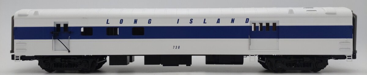 MTH 20-68201 Long Island 70' RPO Passenger Car EX/Box
