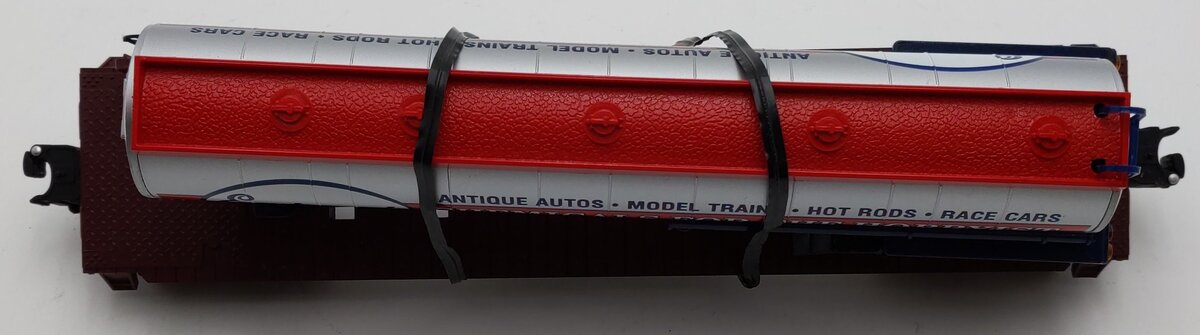 Lionel 6-52083 O Gauge Pennsylvania Flatcar w/ Eastwood Chemicals Tanker LN/Box
