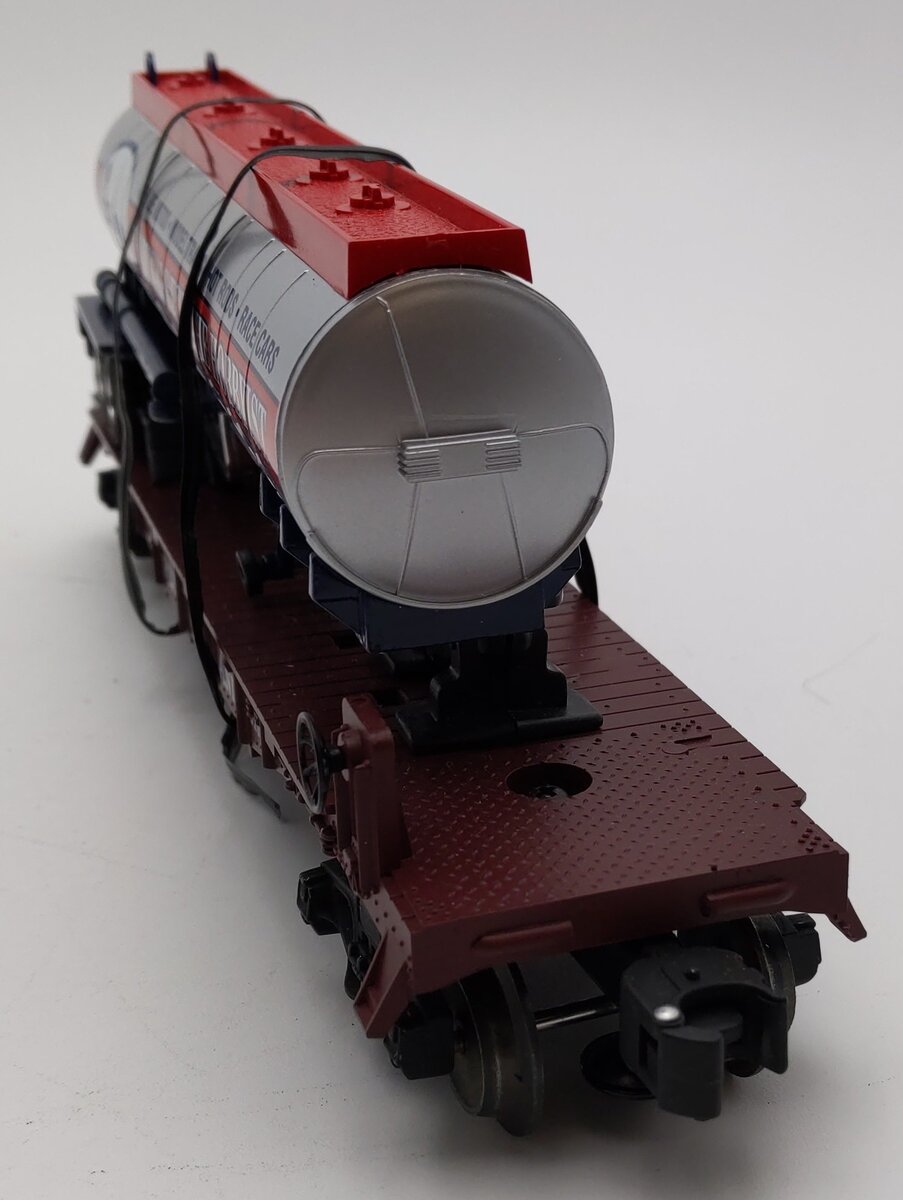 Lionel 6-52083 O Gauge Pennsylvania Flatcar w/ Eastwood Chemicals Tanker LN/Box