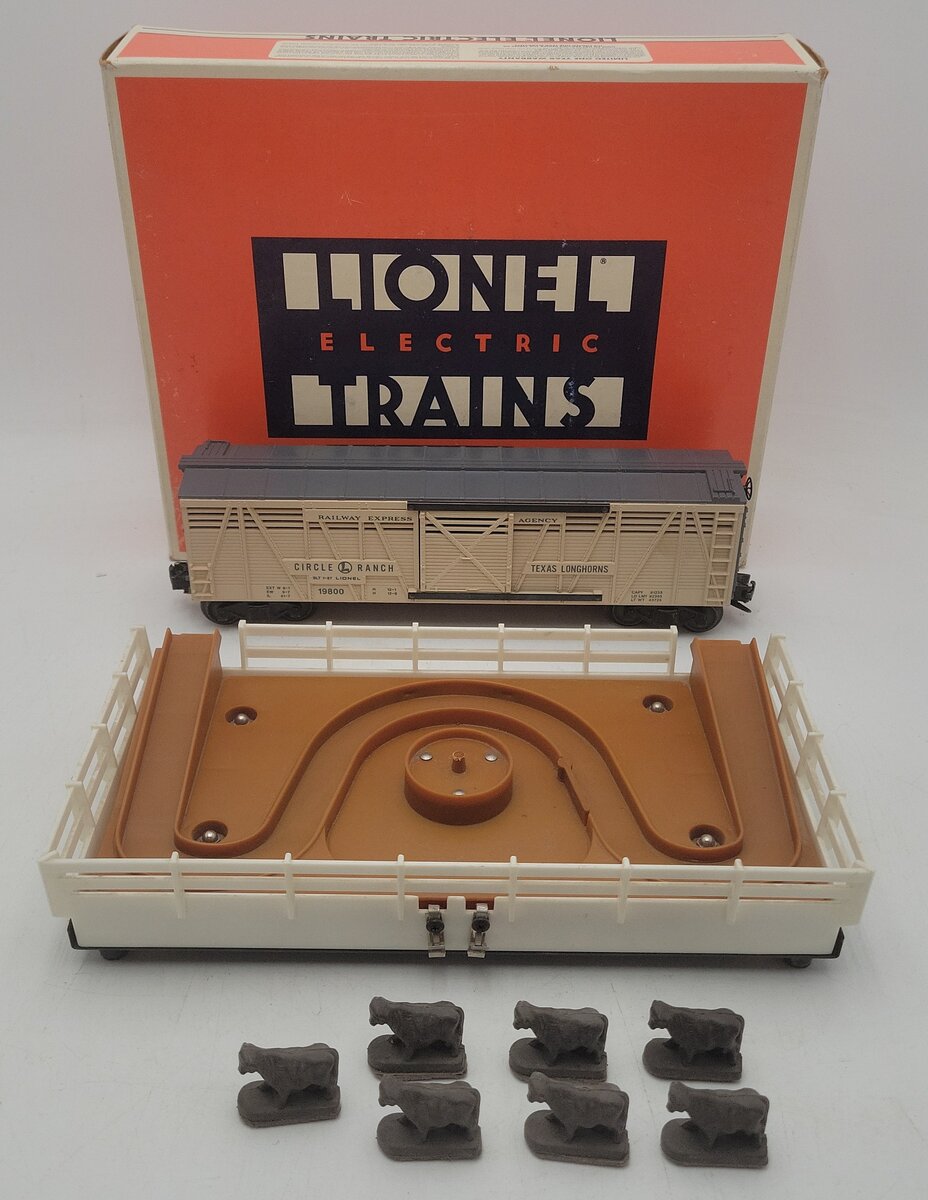 Lionel 6-19800 O Circle L Ranch Operating Cattle Car Set EX/Box