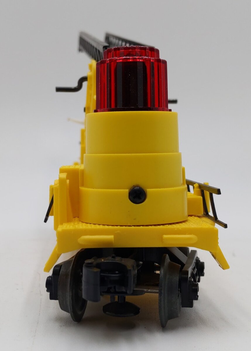 Lionel 6-16660 O Gauge Lionel Operating Fire Car With Ladders (Yellow) LN/Box