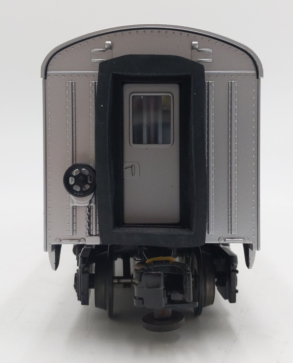 MTH 30-6002 Amtrak "Washington, D.C."  Vista Dome Passenger Car EX/Box