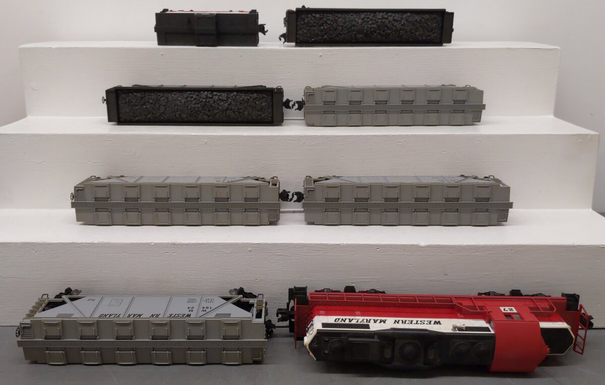 Lionel 6-11749 O Gauge Western Maryland Service Station Diesel Train Set EX/Box
