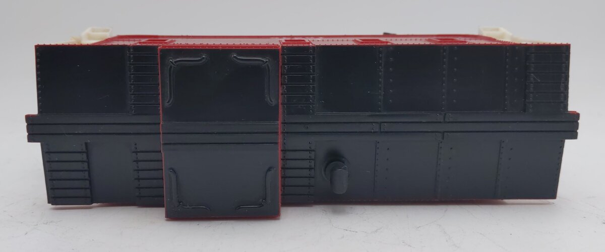 Lionel 6-16546 O Gauge Clinchfield Square-Window Illuminated Caboose EX/Box