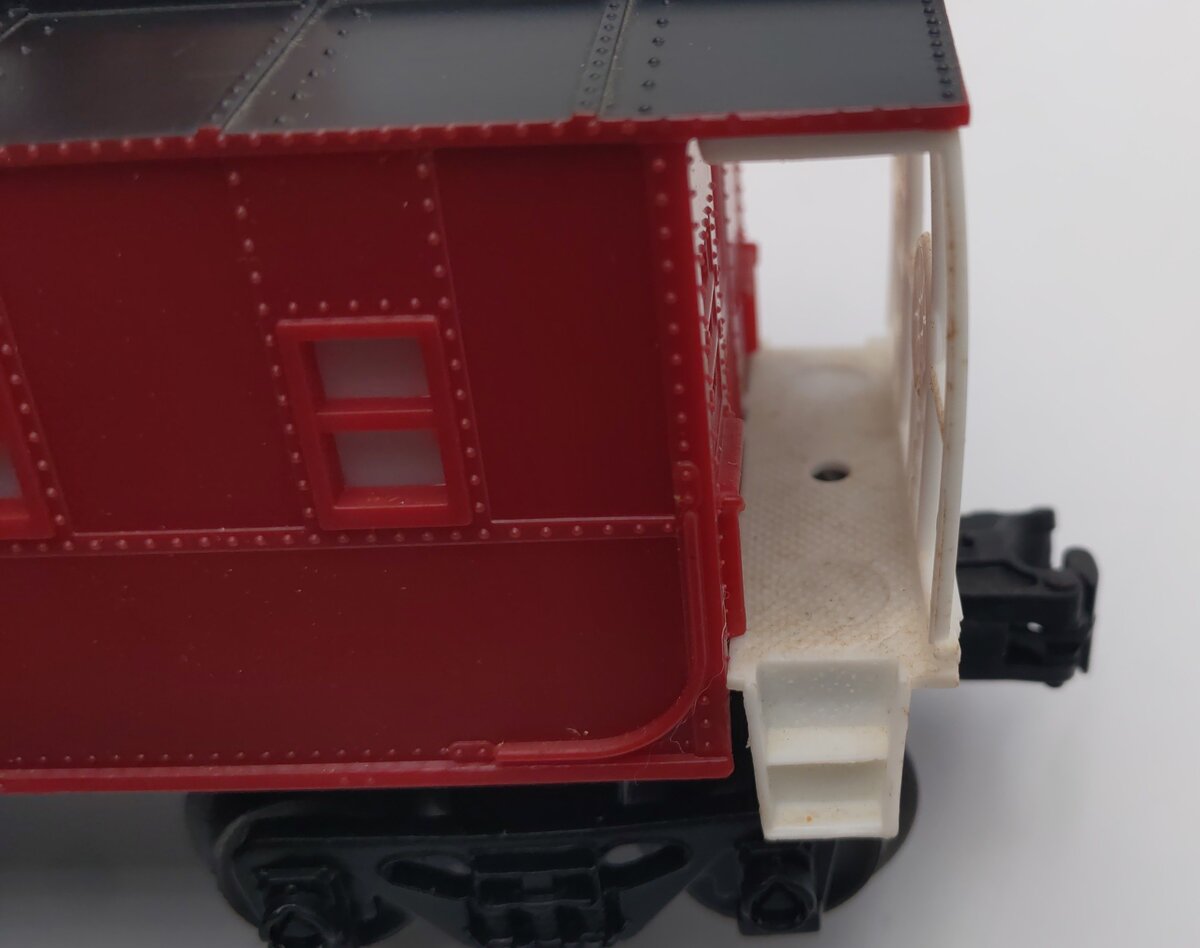 Lionel 6-16546 O Gauge Clinchfield Square-Window Illuminated Caboose EX/Box