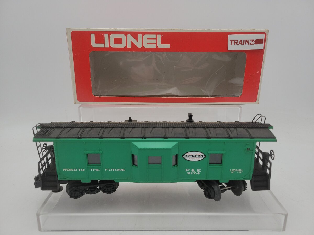Lionel 6-9174 O New York Central P&E Bay Window Illuminated Caboose #9174 VG/Box